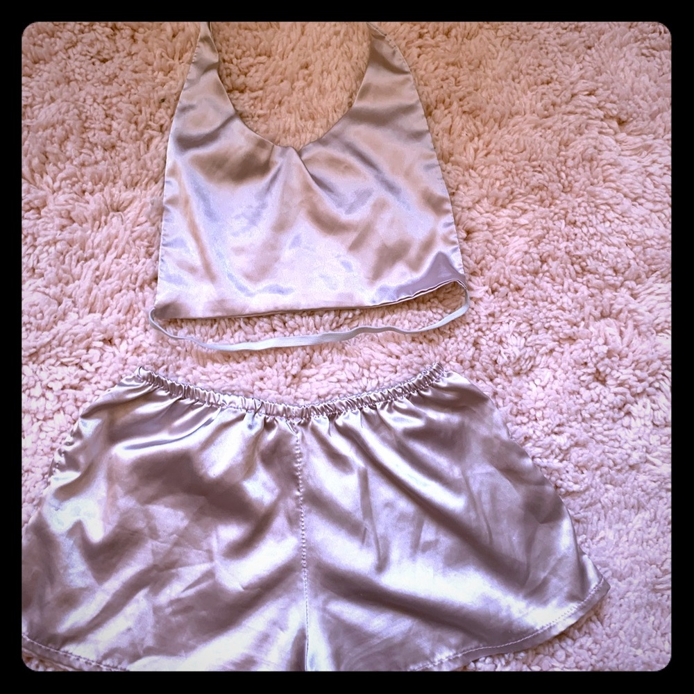 Silky sleep set